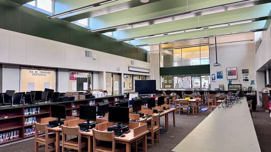 The Dufrocq School Library in Baton Rouge