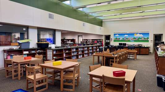 The Dufrocq School Library in Baton Rouge