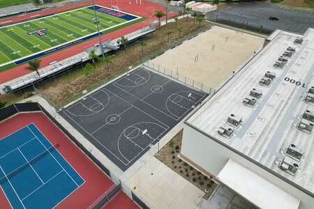 Tesoro High School in Las Flores California Slideshow Image 4