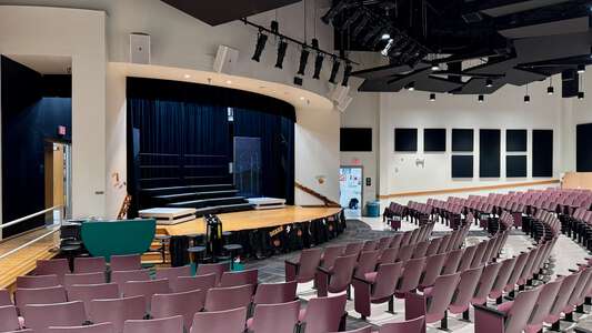 Eduardo Mata Montessori School Auditorium in Dallas 4