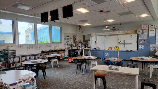Cardiff Elementary School Classroom Standard in Cardiff by the Sea