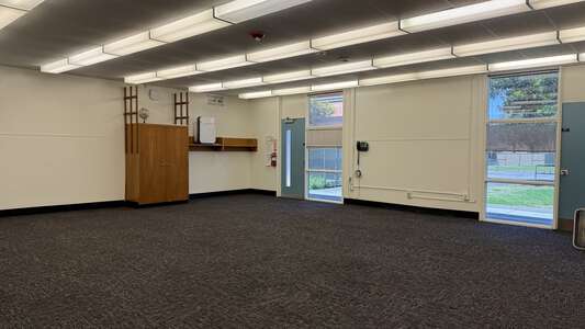 Fairhaven Elementary School Classroom Standard in Santa Ana