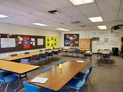 Kenmore Elementary School Classroom Standard in Baldwin Park