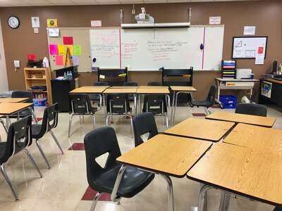 Steinbrenner High School (0089) Classroom Standard in Lutz