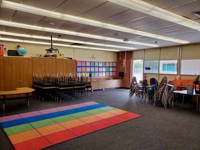 Armada Elementary School Classroom Standard in Moreno Valley