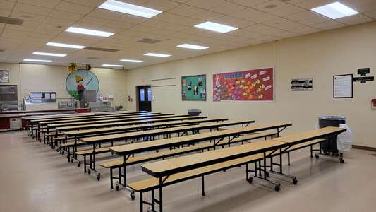 Lakeside Elementary School Cafeteria in Orange Park
