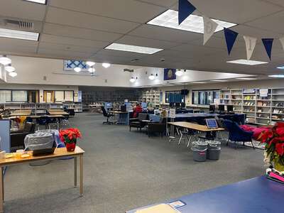 Coeur d'Alene High School Library in Coeur d' Alene