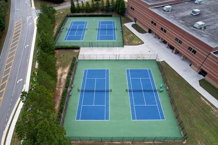 Mountain View High School Tennis Courts in Lawrenceville