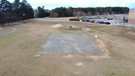 Alcova Elementary School Outdoor Basketball Courts in Dacula
