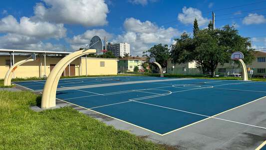 Citrus Grove Elementary School Outdoor Basketball Courts in Miami
