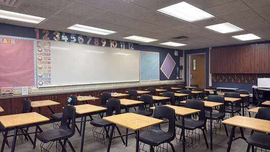 Cleveland Bailey Elementary School Classroom Standard in Midwest City 3