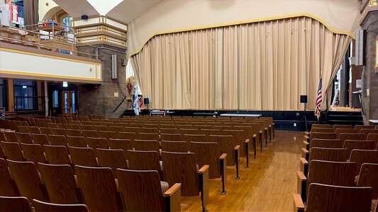 Nobel - Alfred Nobel Elementary School Assembly Hall in Chicago 4