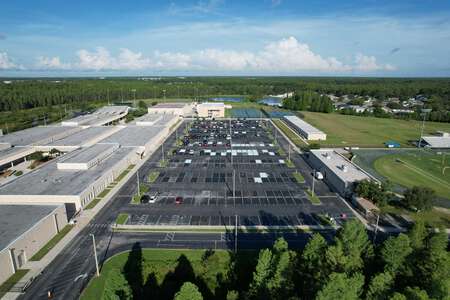 Sunlake High School Parking Lot - Main in Land O' Lakes