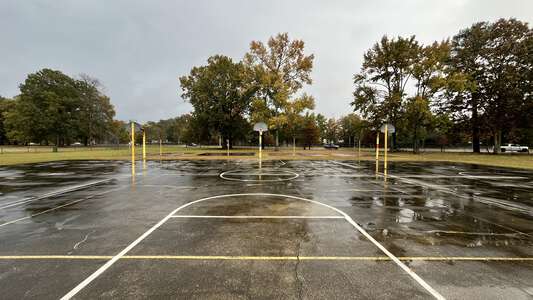 Virginia Beach Outdoor Basketball Courts