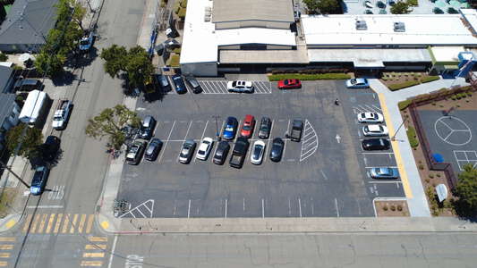 Searles Elementary School Parking Lot - Front in Union City