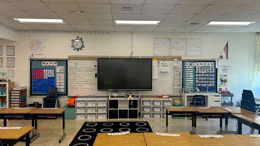 Creeds Elementary School Classroom Standard in Virginia Beach