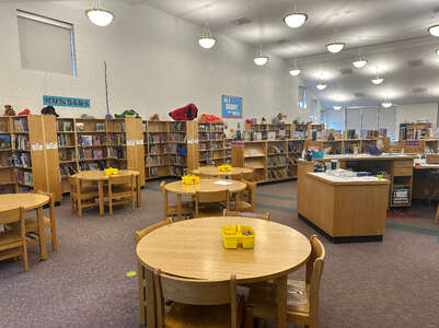 Christenberry Elementary School Library in Knoxville