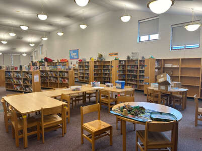 Christenberry Elementary School Library in Knoxville