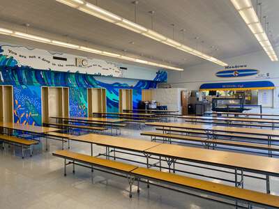 Meadows Avenue Elementary School Cafeteria in Manhattan Beach
