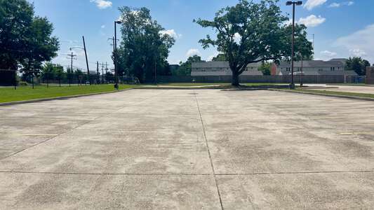 Mayfair Laboratory School Parking Lot in Baton Rouge