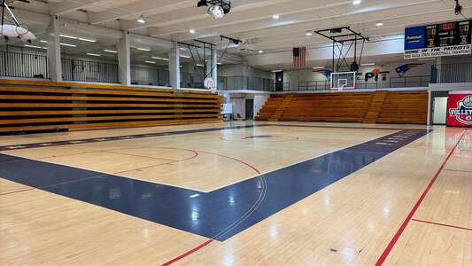 Berkmar High School Auxiliary Gym in Lilburn 3