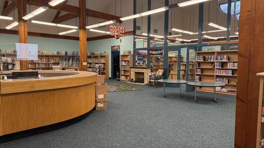 Main Street Elementary School Library in Soquel