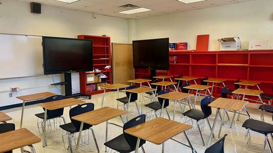 T W Browne Middle School Classroom Standard in Dallas 2