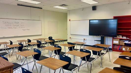 T W Browne Middle School Classroom Standard in Dallas 3