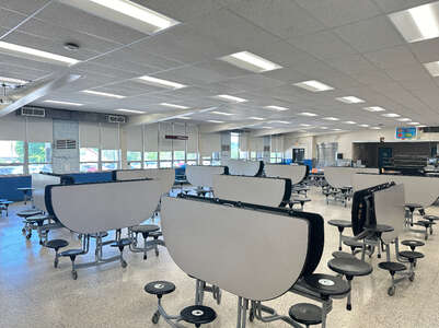 Powell Elementary School Cafeteria in Powell 5