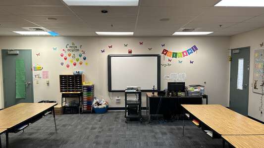 Batterman - Kathy L. Elementary School Classroom Standard in Las Vegas