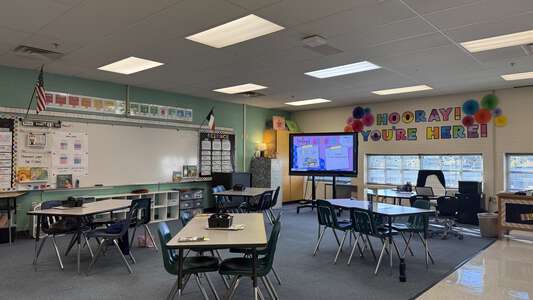 South Hi Mount Elementary School Classroom Standard in Fort Worth