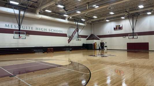 Mesquite High School Gym - Practice in Mesquite