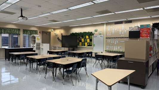 Mandarin Oaks Elementary School Classroom Standard (3 hr min) in Jacksonville 2