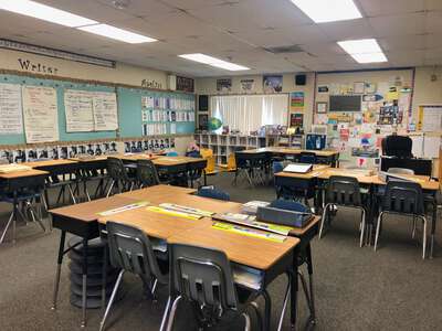 Sunnyside Elementary School Classroom Standard in Garden Grove