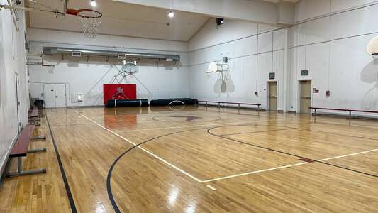 Los Arboles Middle School Gym in Marina