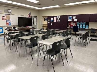 Plaza Robles High School Classroom Standard in Stockton
