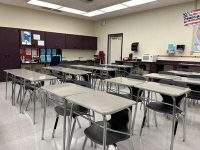 Plaza Robles High School Classroom Standard in Stockton