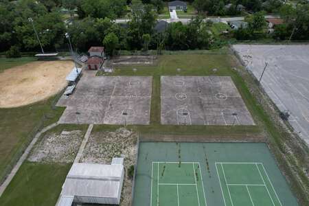 Westside High School Outdoor Basketball Courts 1 (3 hr min) in Jacksonville