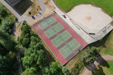 Finn Hill Middle School Tennis Courts in Kirkland