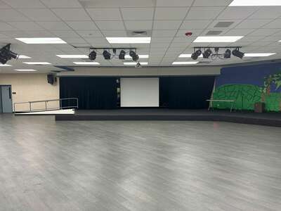 Fred Newhart Middle School Multi Purpose Room in Mission Viejo