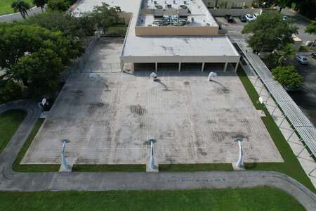 Marjory Stoneman Douglas Elementary School Outdoor Basketball Courts in Miami