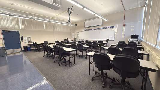 Vista Adult School Classroom Standard in Vista 3