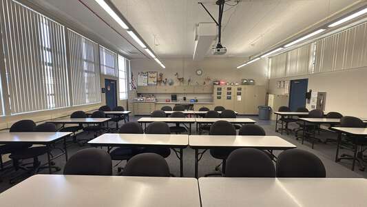 Vista Adult School Classroom Standard in Vista 4