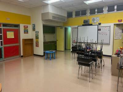 Bent Tree Elementary School Classroom Standard in Miami 3
