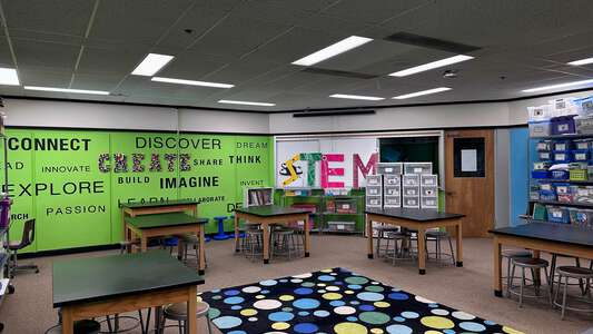 George White Elementary School Science Room in Laguna Niguel
