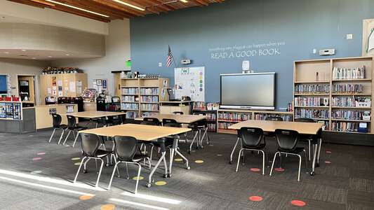 Carl Sandburg Elementary School Library in Kirkland