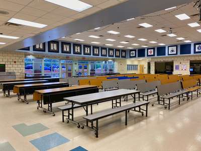 Windy Ridge K-8 School Cafeteria in Orlando