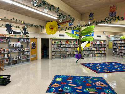 Blue Lakes K-8 School Library in Miami