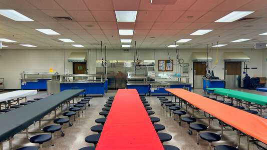 Berkeley Lake Elementary School Cafeteria in Duluth