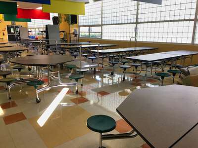 MacFarlane Park Magnet Elementary School (0060) Cafeteria in Tampa